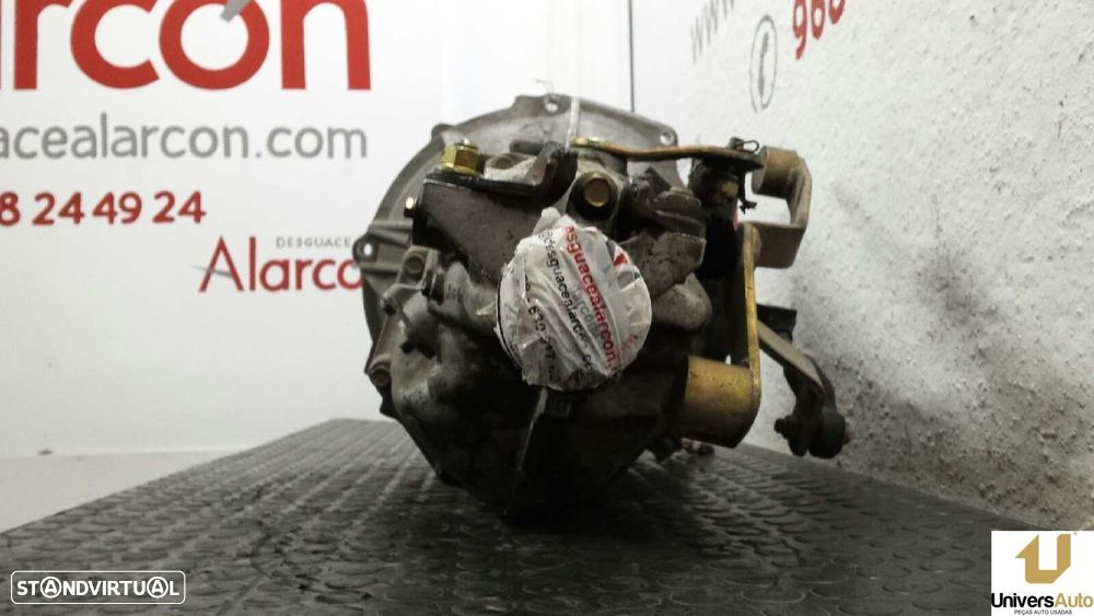 CAIXA DE VELOCIDADES NISSAN VANETTE CARGO 2.3 DIESEL - 2