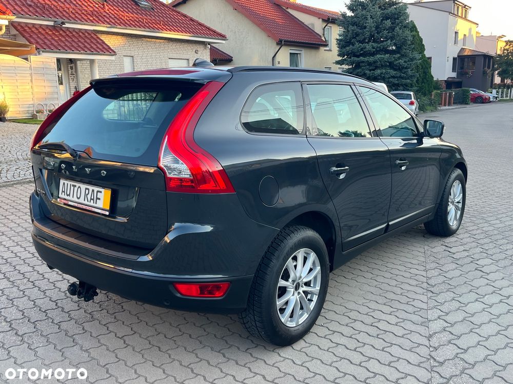 Volvo XC 60 DRIVe R Design - 14
