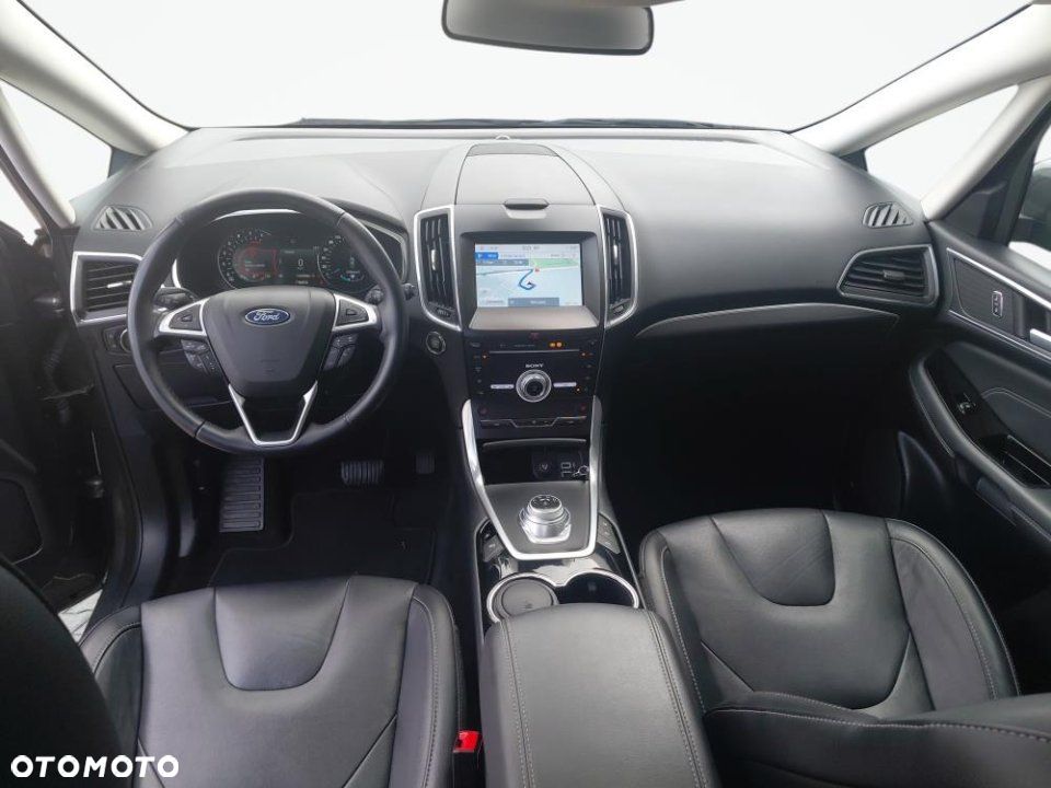 Ford S-Max - 23