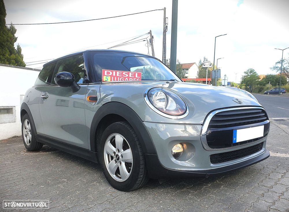 MINI 3 Portas Cooper D - 5
