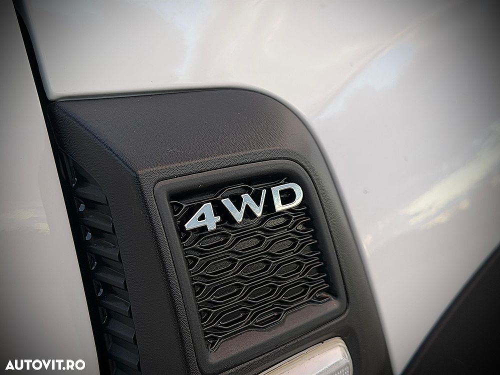 Dacia Duster 1.5 Blue dCi 4WD Prestige jante 16" - 25