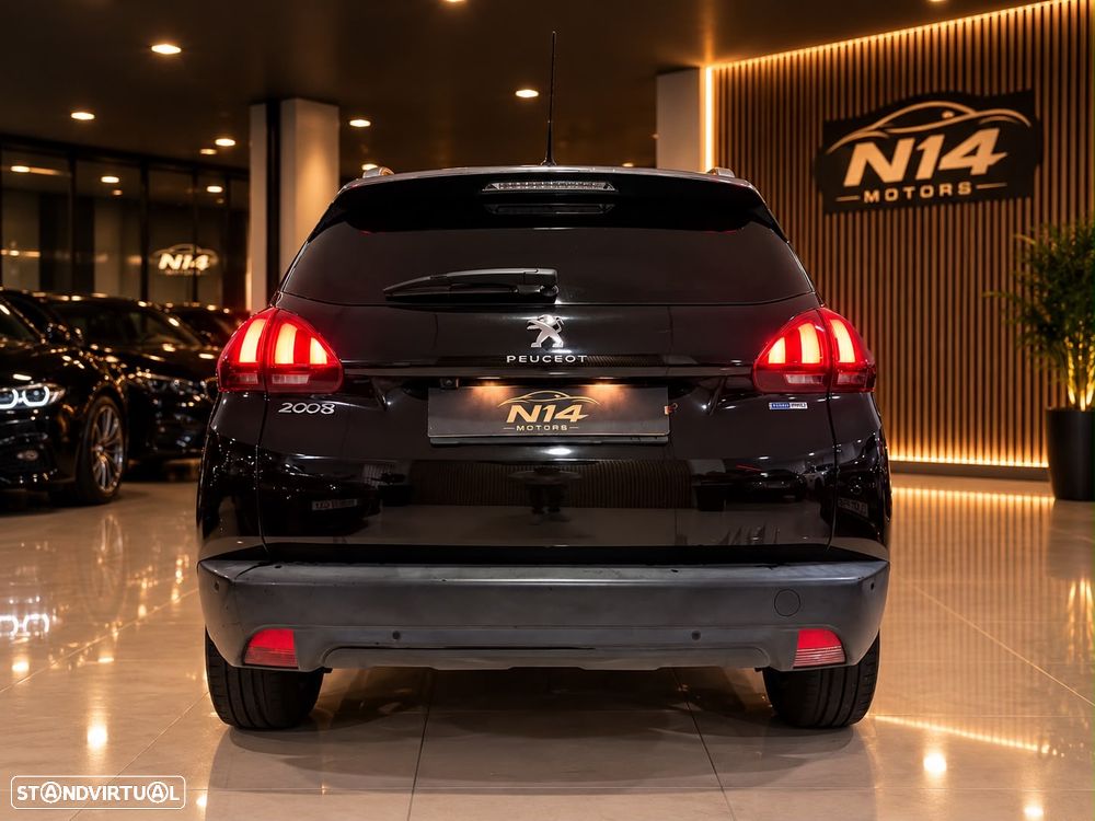 Peugeot 2008 1.2 PureTech Style - 10