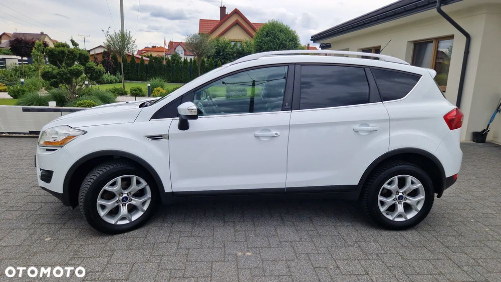 Ford Kuga 2.0 TDCi 2x4 Champions Edition - 3