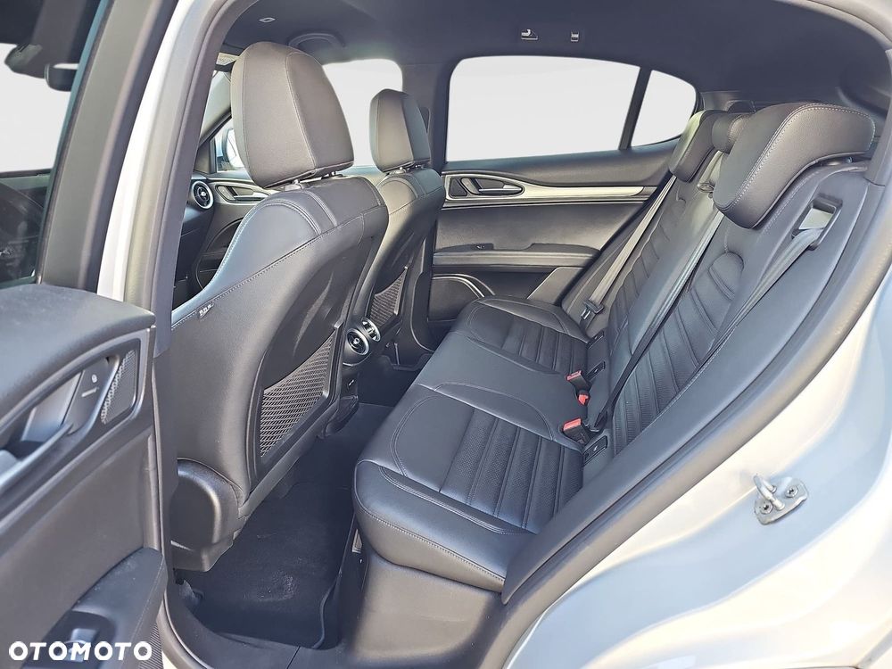 Alfa Romeo Stelvio 2.0 Turbo Veloce TI Q4 - 22