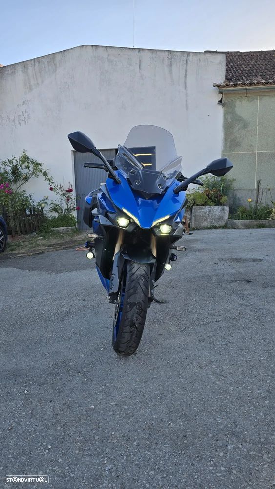 Suzuki GSX S 1000GT+ - 3
