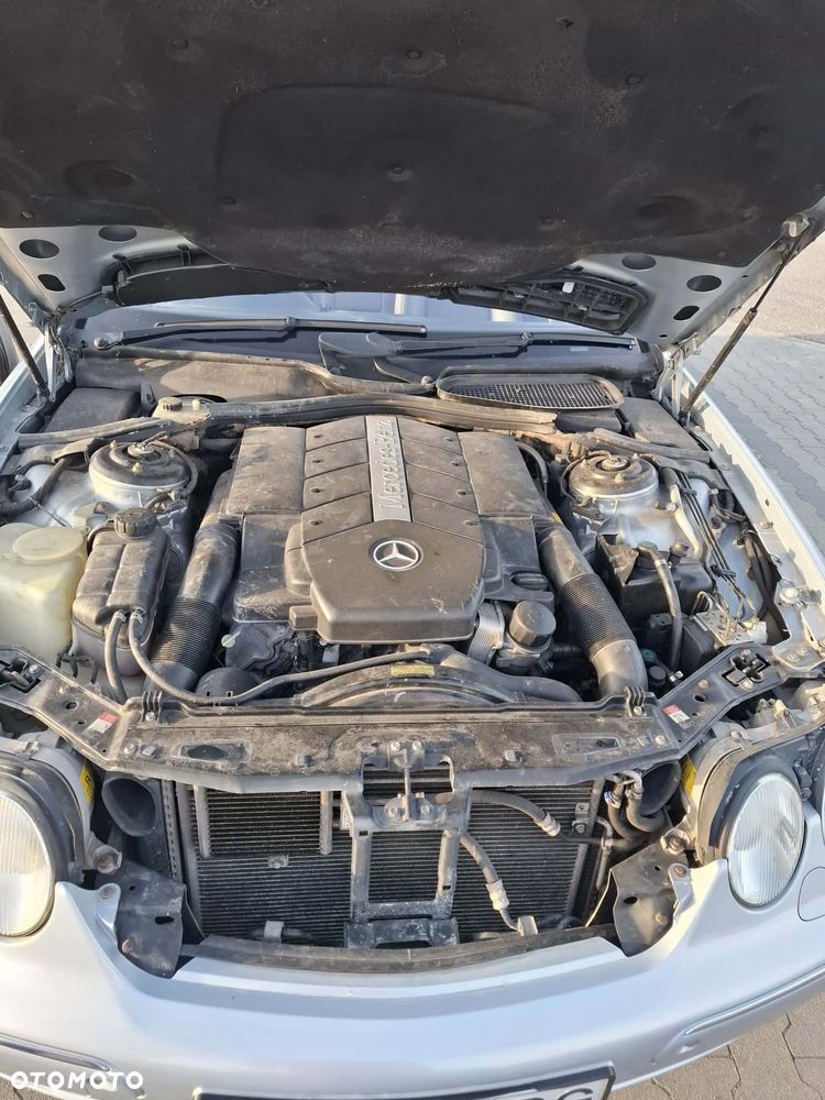Mercedes-Benz CL 500 - 8