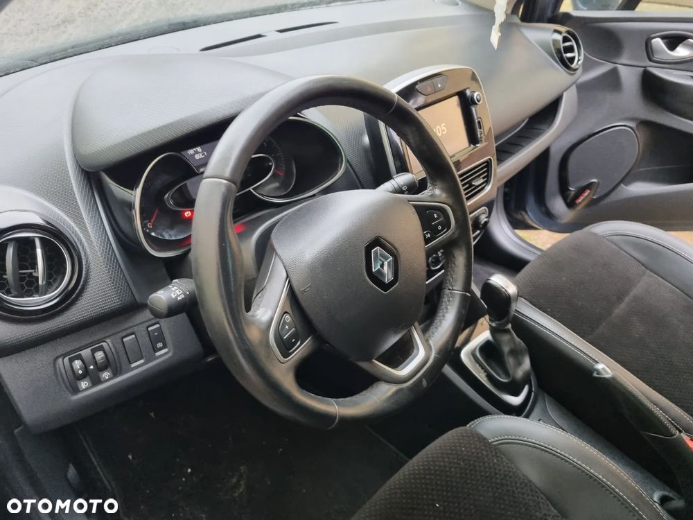 Renault Clio ENERGY TCe 120 EDC LIMITED 2018 - 27