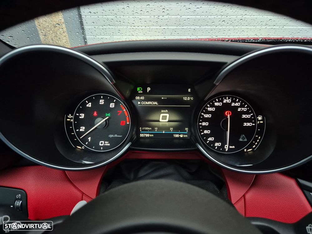 Alfa Romeo Giulia 2.9 Bi-Turbo Quadrifoglio AT8 - 16