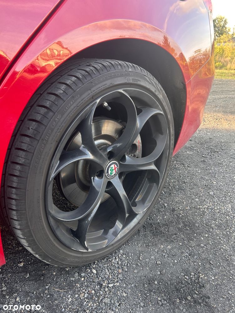 Alfa Romeo Giulia 2.0 Turbo Veloce Q4 - 15