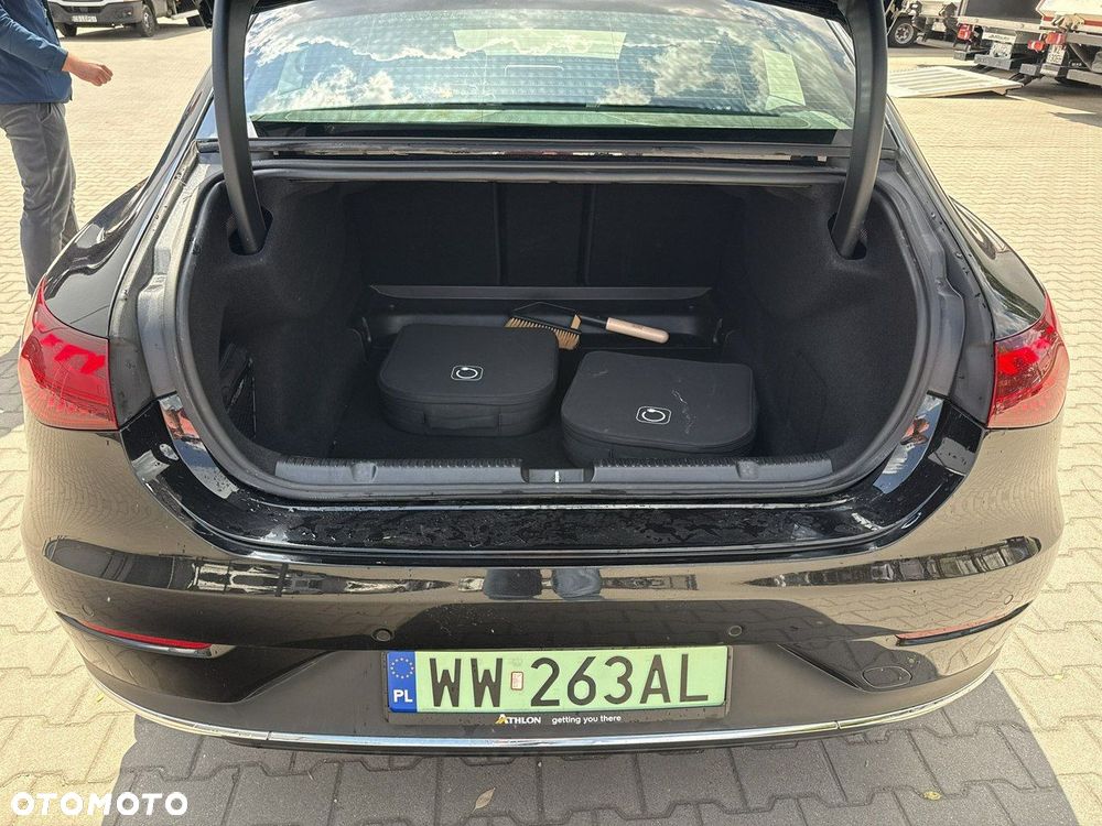 Mercedes-Benz EQE 350+ 90.5kWh - 16