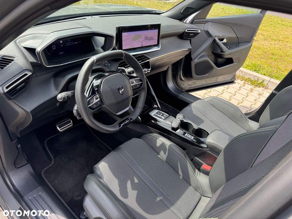 Peugeot 2008 1.2 PureTech GT Line S&S EAT8 - 24