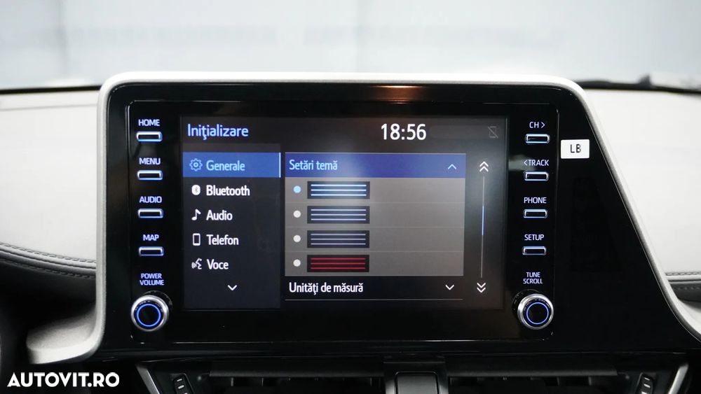 Toyota C-HR Hybrid Business-Edition - 36