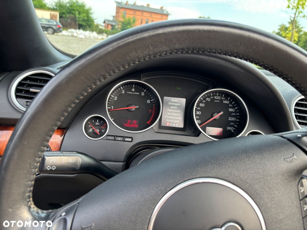Audi A4 Cabrio - 27