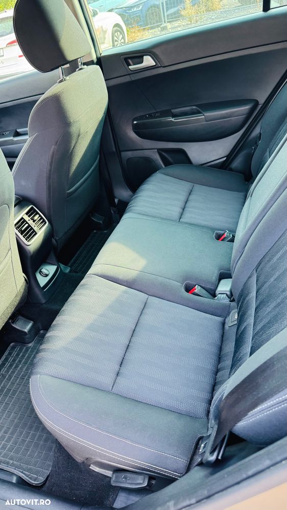 Kia Sportage 1.6 DSL 7DCT HP 4x2 Style - 9