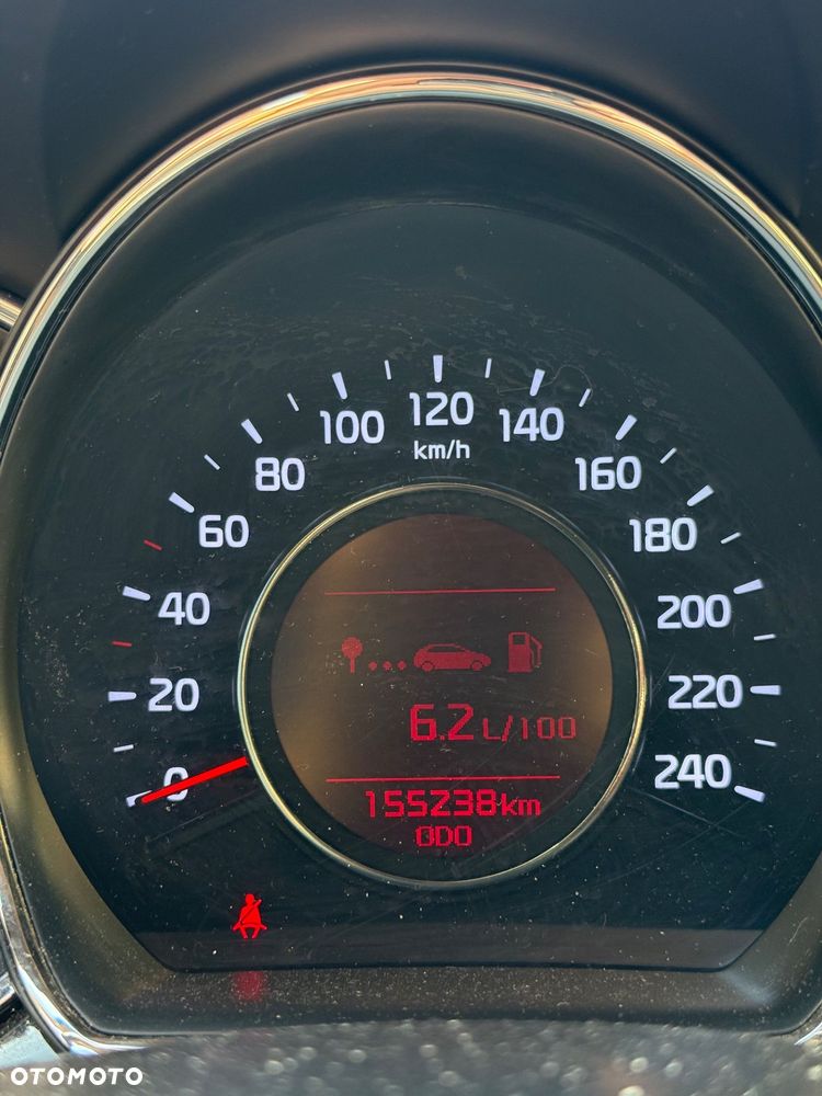 Kia Ceed - 13