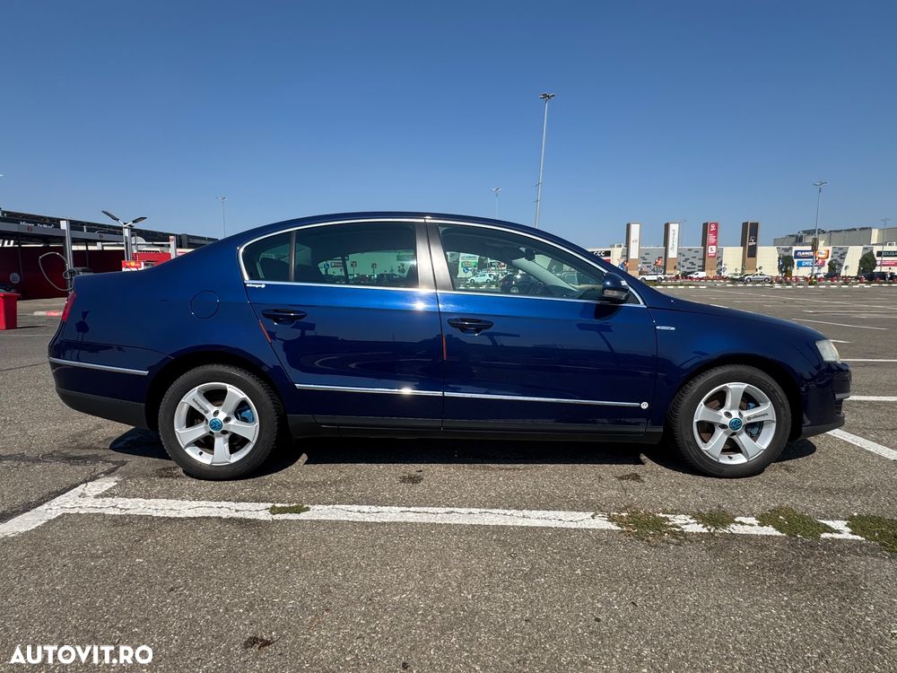 Volkswagen Passat 2.0 TDI DPF DSG Sportline - 7