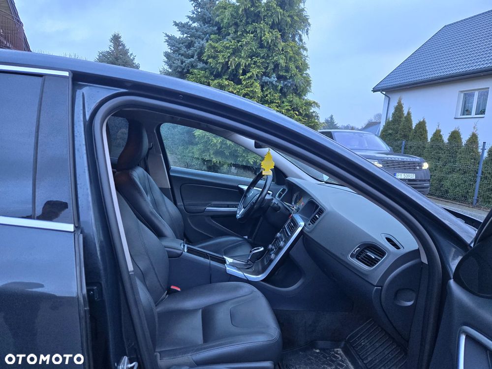 Volvo S60 T5 AWD Summum - 13