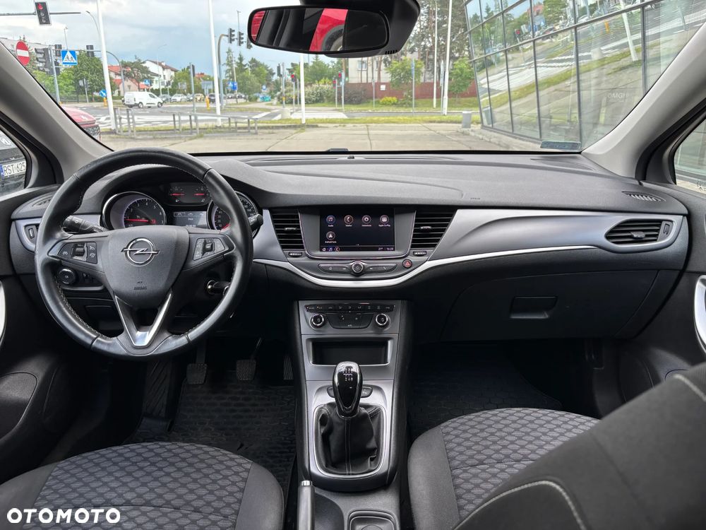 Opel Astra 1.2 T Edition S&S - 8