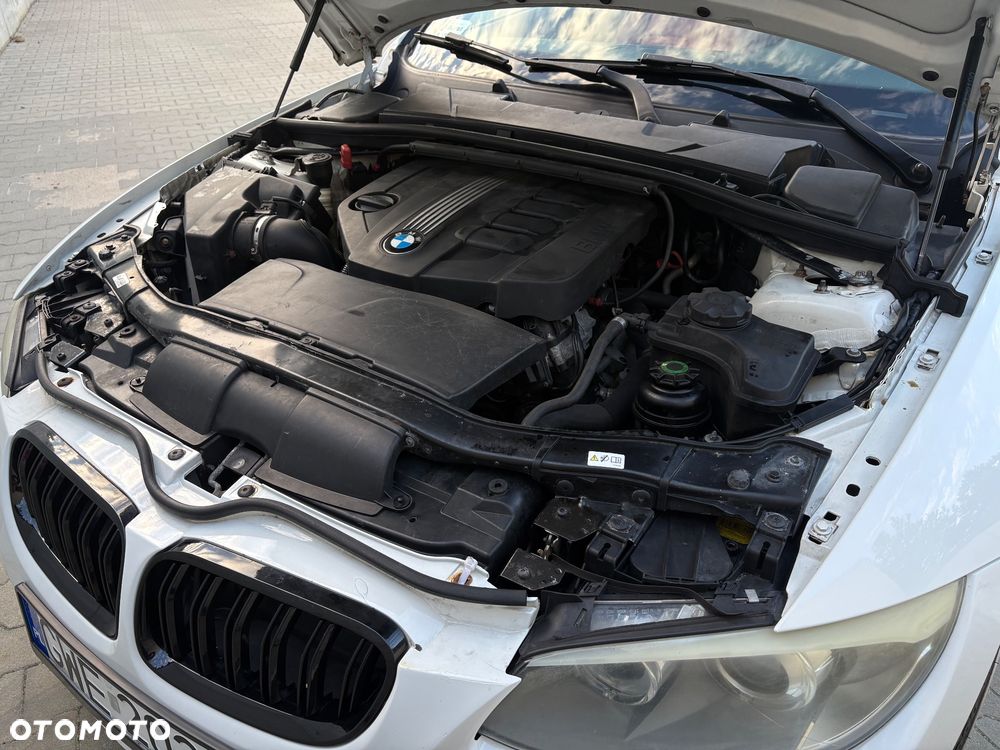 BMW Seria 3 320d DPF M Sport Edition - 22