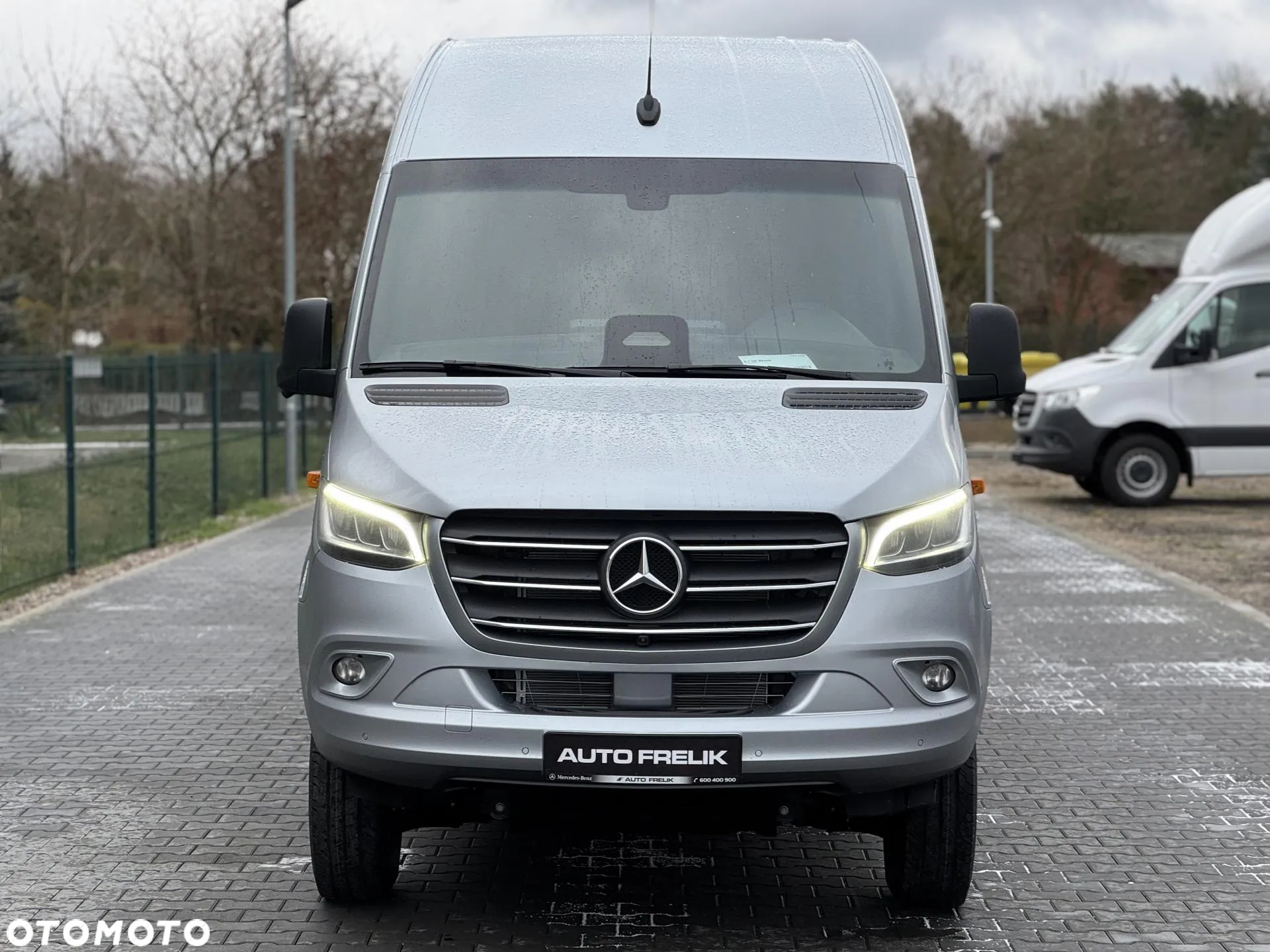 Mercedes-Benz Sprinter - 3