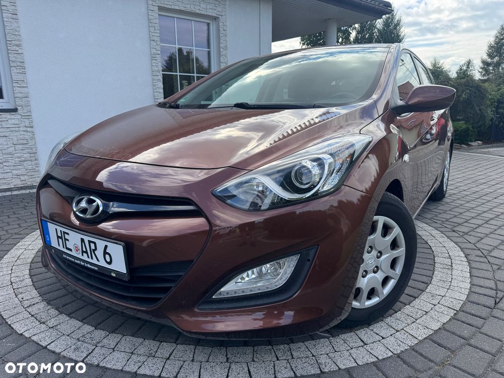 Hyundai i30 ver-1-4-premium - 1