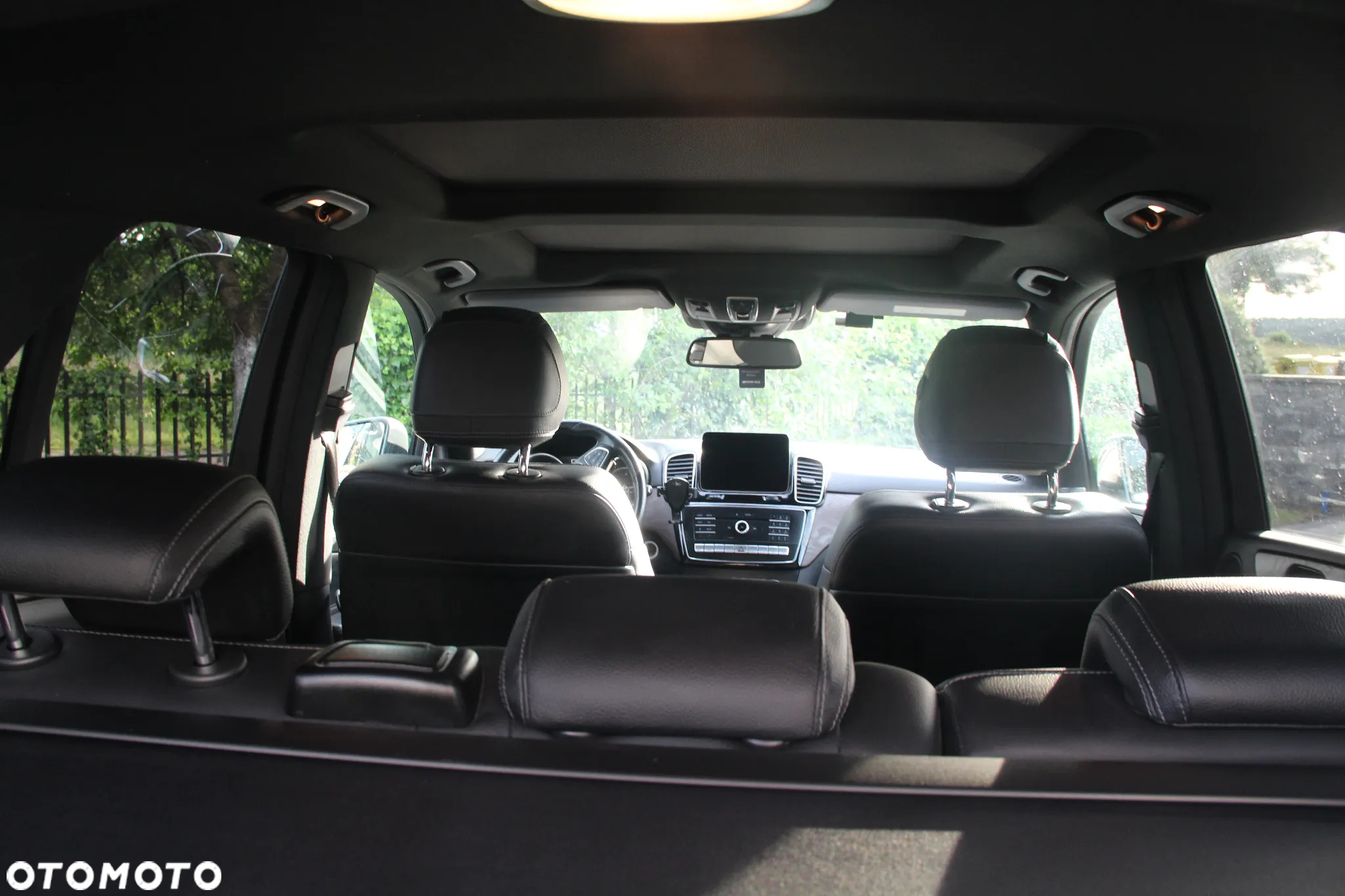 Mercedes-Benz GLE 350 d 4-Matic - 25