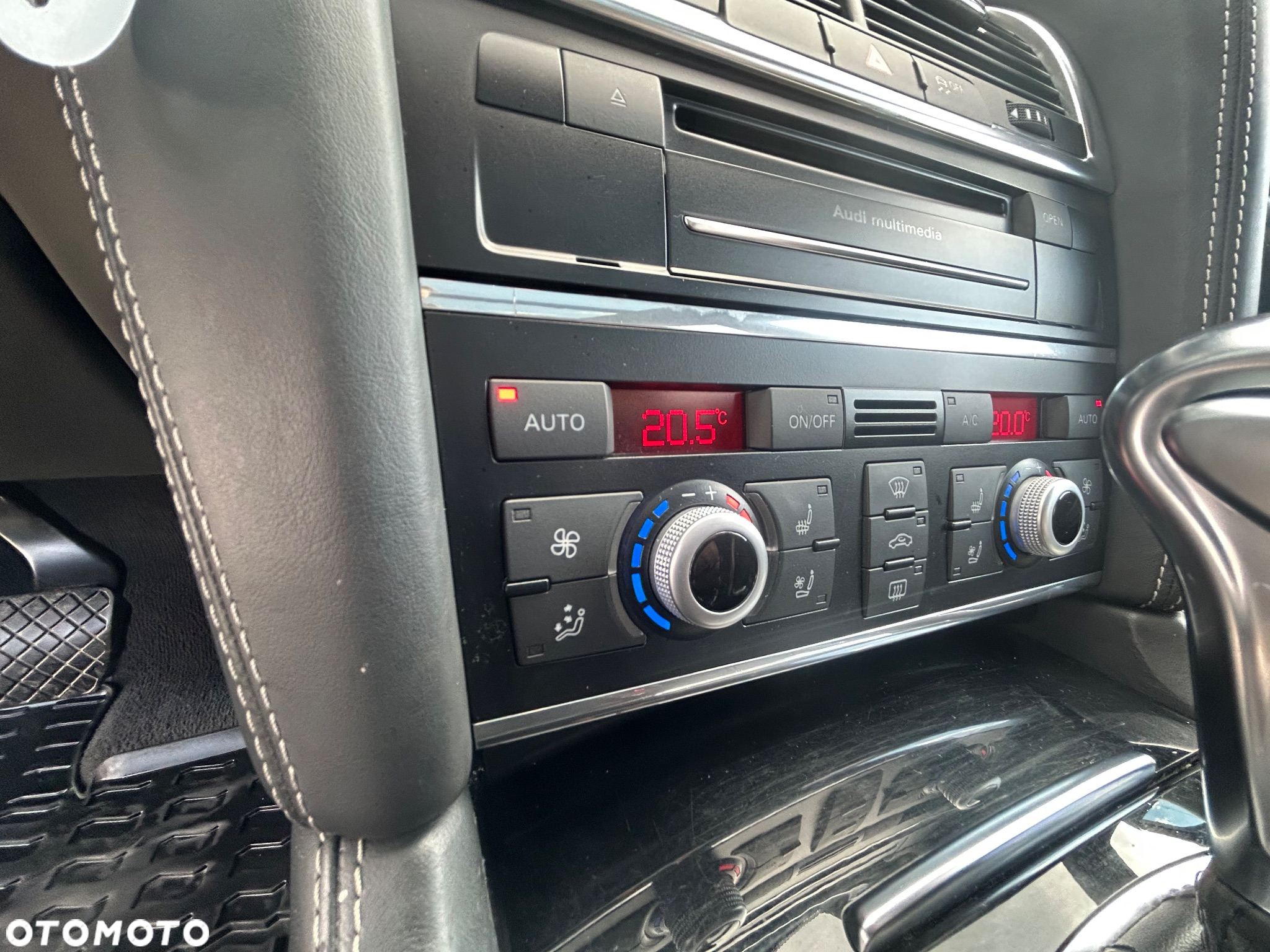 Audi Q7 3.0 TDI DPF clean diesel Quattro Tiptronic - 25