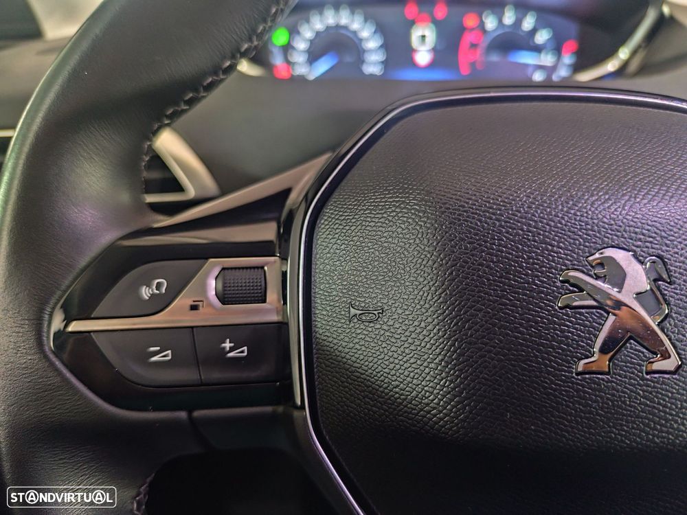 Peugeot 5008 1.2 PureTech Allure - 9