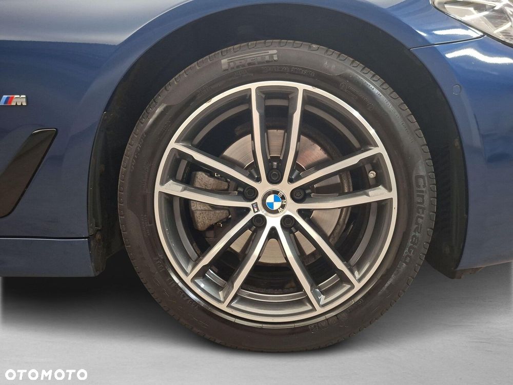 BMW Seria 5 520d xDrive MHEV M Sport sport - 10