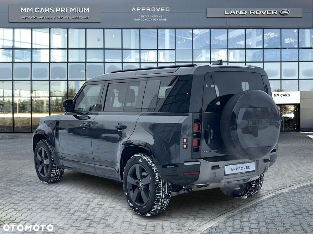 Land Rover Defender - 4