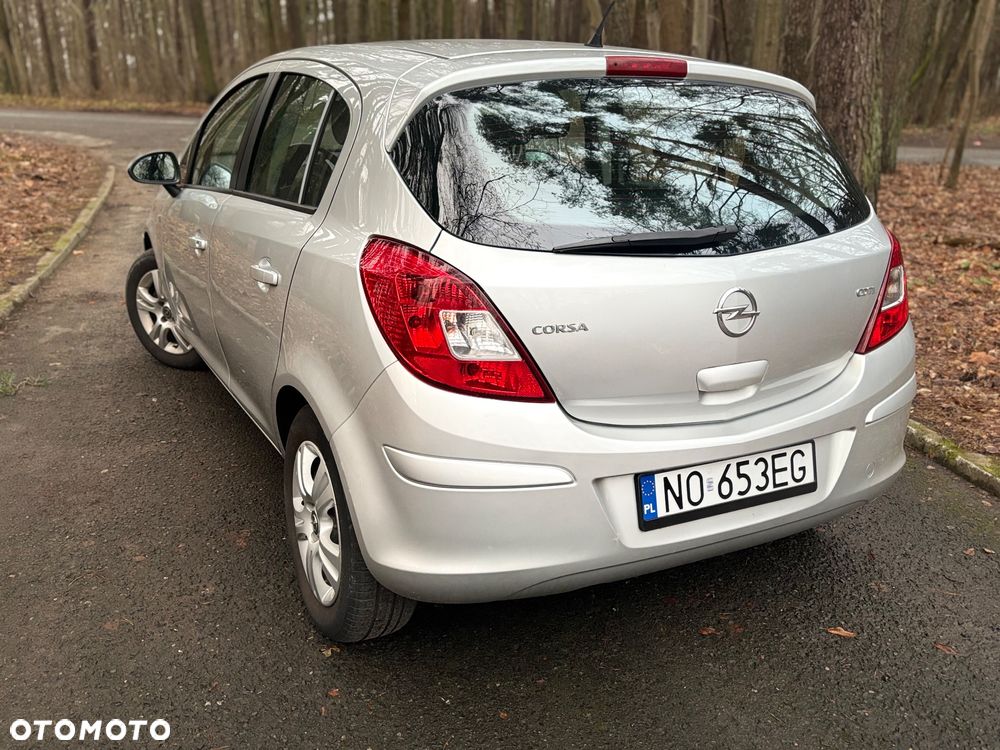 Opel Corsa - 4