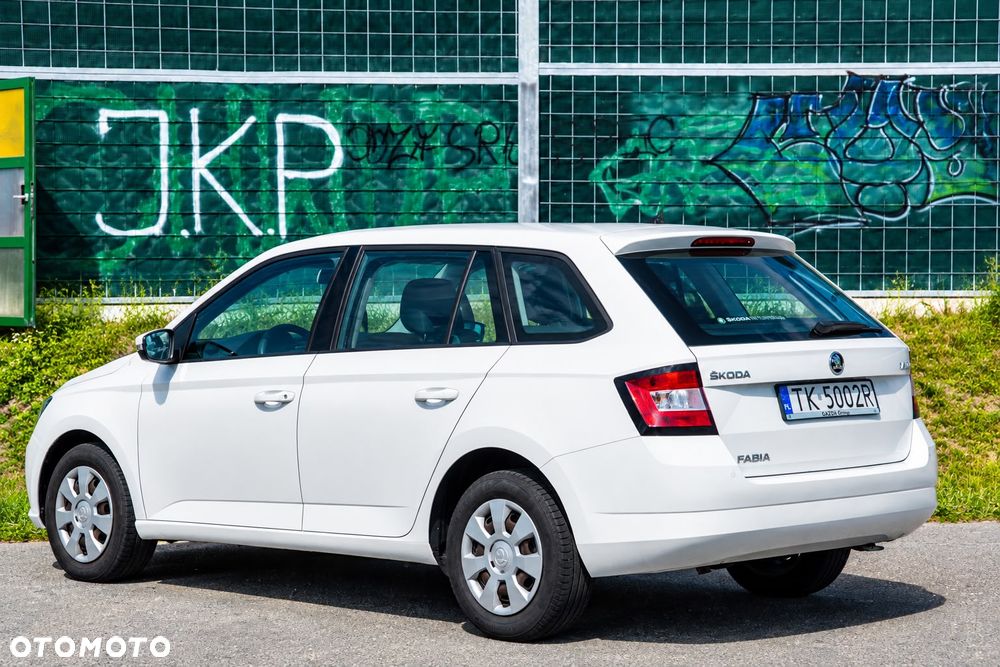 Skoda Fabia 1.2 TSI Style - 4