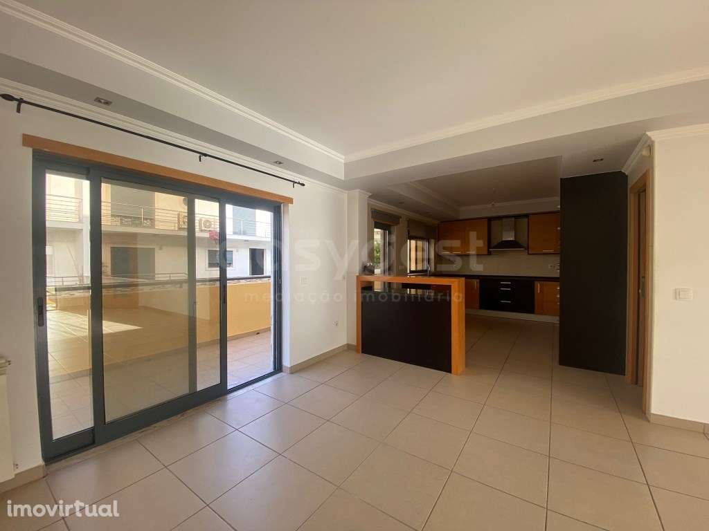 Excelente Moradia Isolada T3+1 com piscina situada em Pinhal Novo - Grande imagem: 4/27