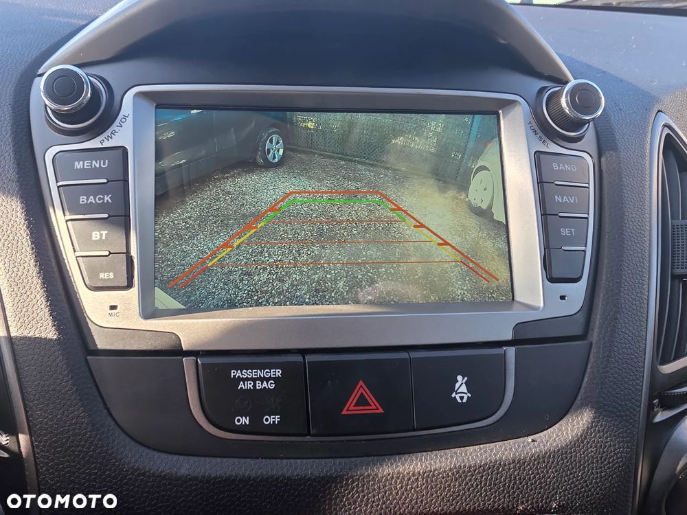 Hyundai ix35 blue 1.6 2WD Finale Gold - 14