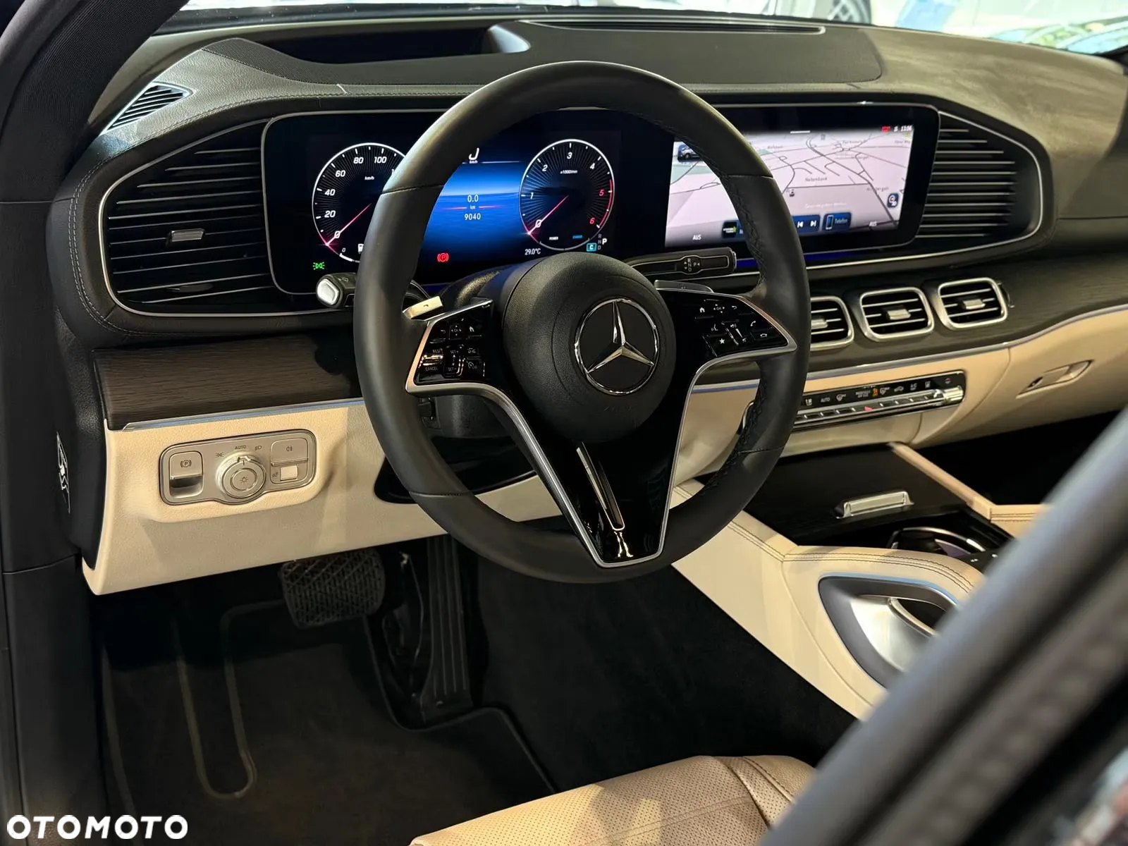 Mercedes-Benz GLE 300 d 4-Matic - 8