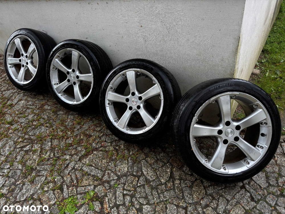 Audi A4 Limousine - 8