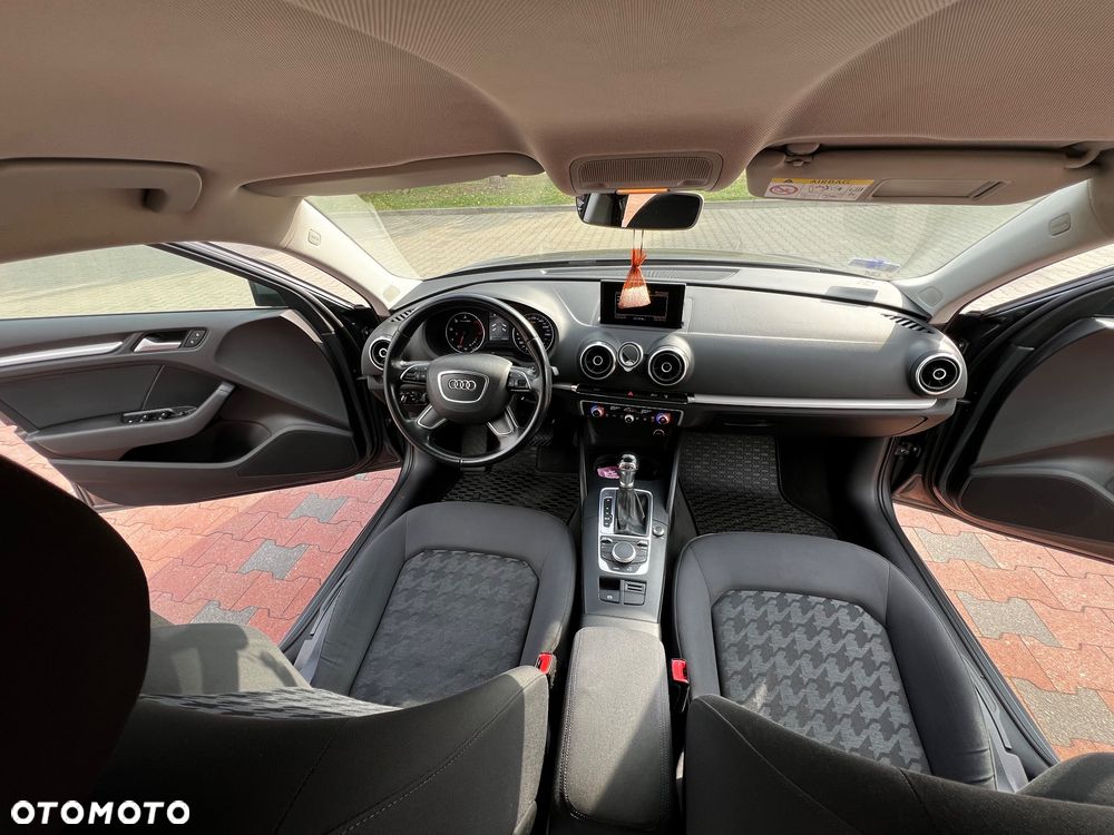 Audi A3 Sportback - 19