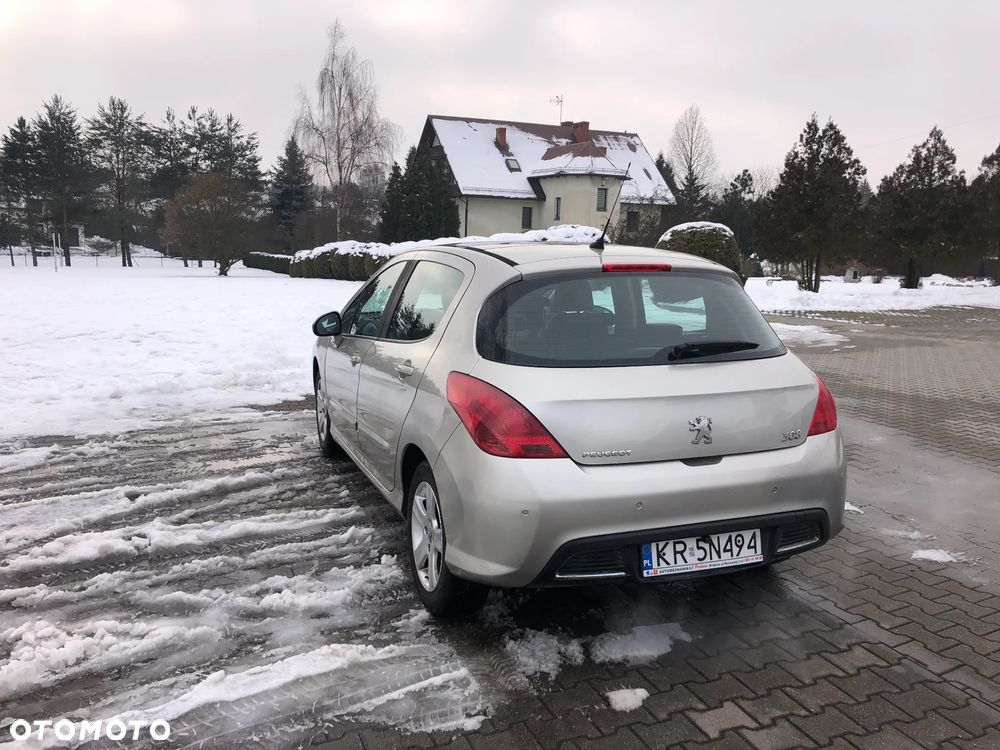 Peugeot 308 1.6 Premium Plus - 4