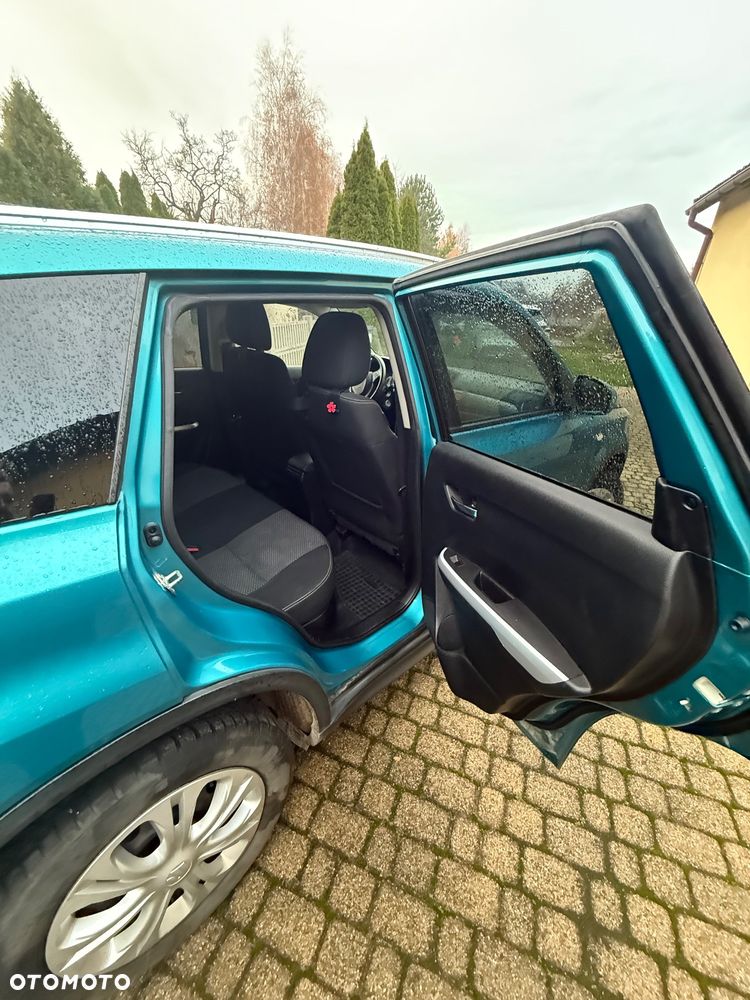 Suzuki Vitara 1.6 Comfort 2WD - 9