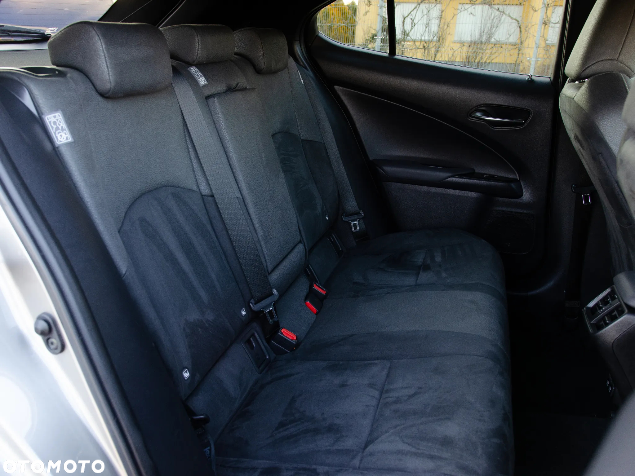 Lexus UX 250h GPF Prestige 2WD - 19