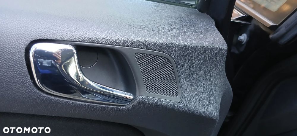 Opel Corsa 1.4 16V Innovation 110 Jahre - 21