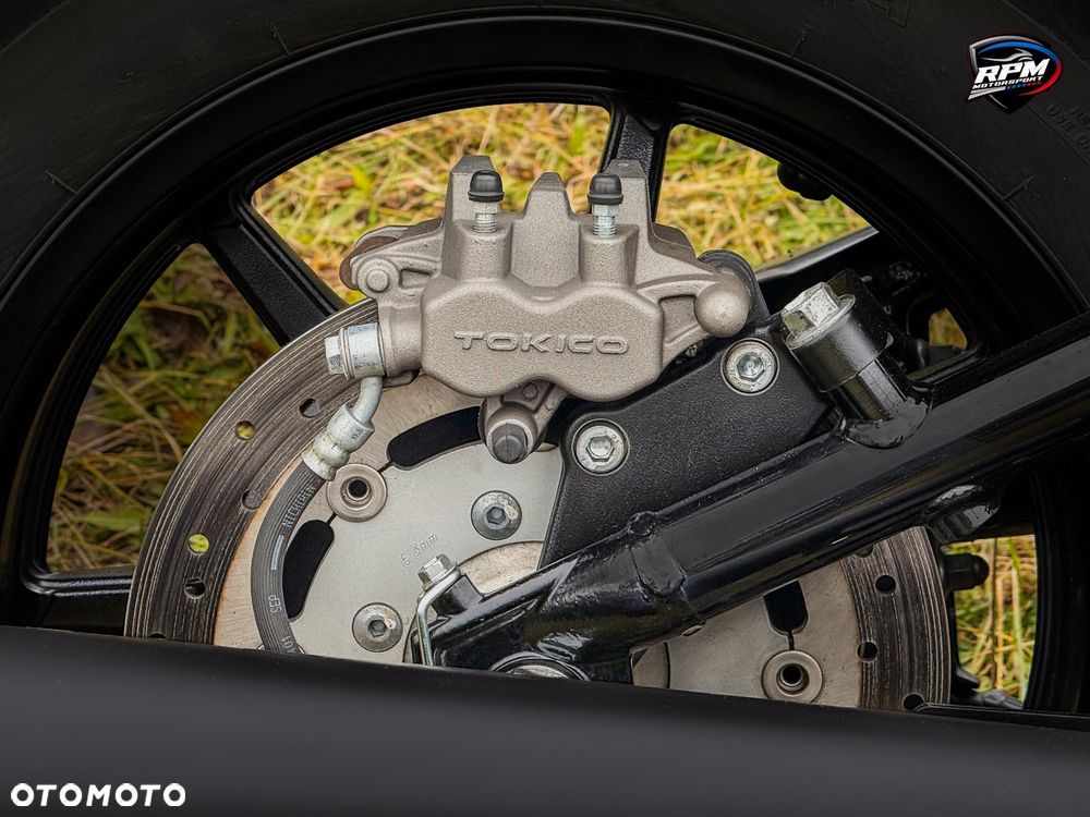 Suzuki Boulevard - 10