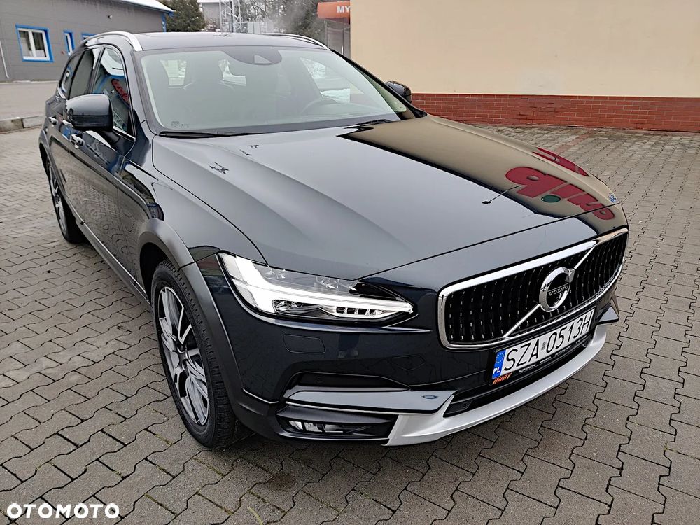 Volvo V90 Cross Country D5 AWD Geartronic Pro - 21