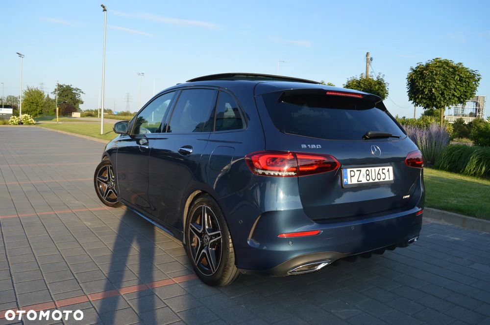 Mercedes-Benz Klasa B 180 AMG Line 7G-DCT - 11