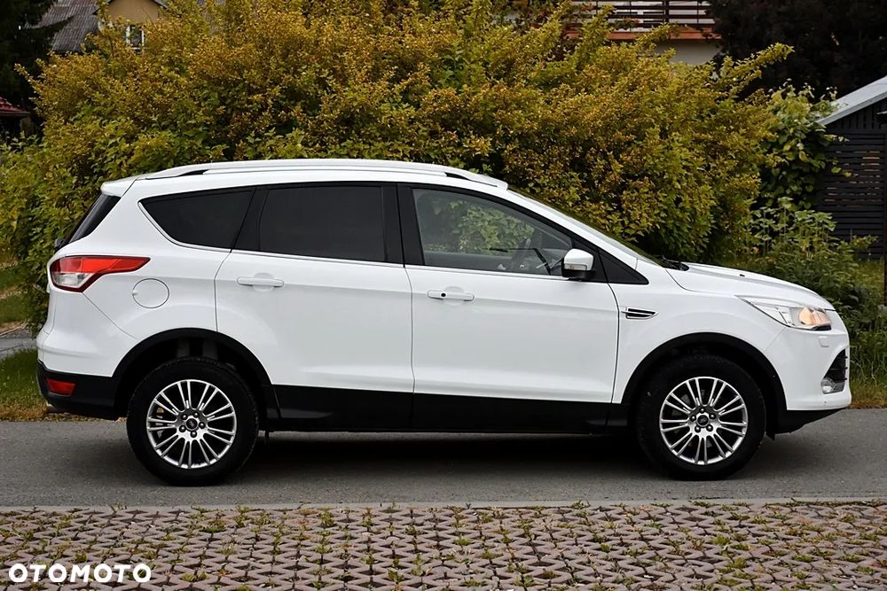 Ford Kuga 2.0 TDCi 4x4 Titanium - 14