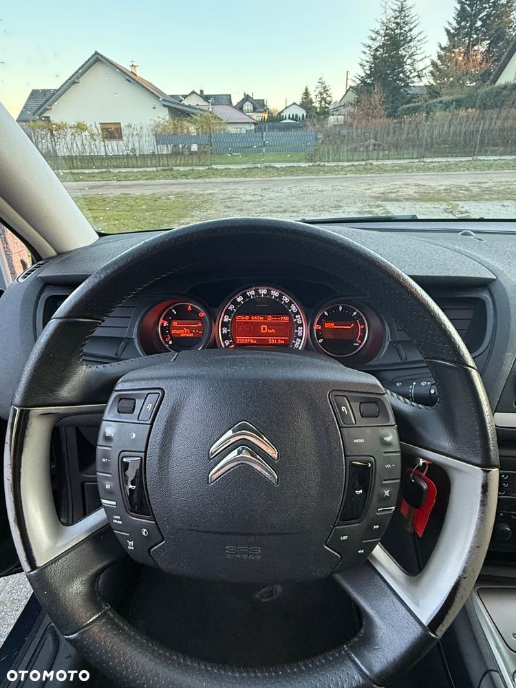 Citroën C5 HDi 140 FAP Confort - 12