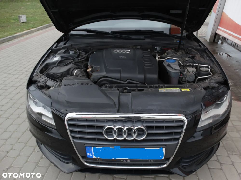 Audi A4 Avant - 9