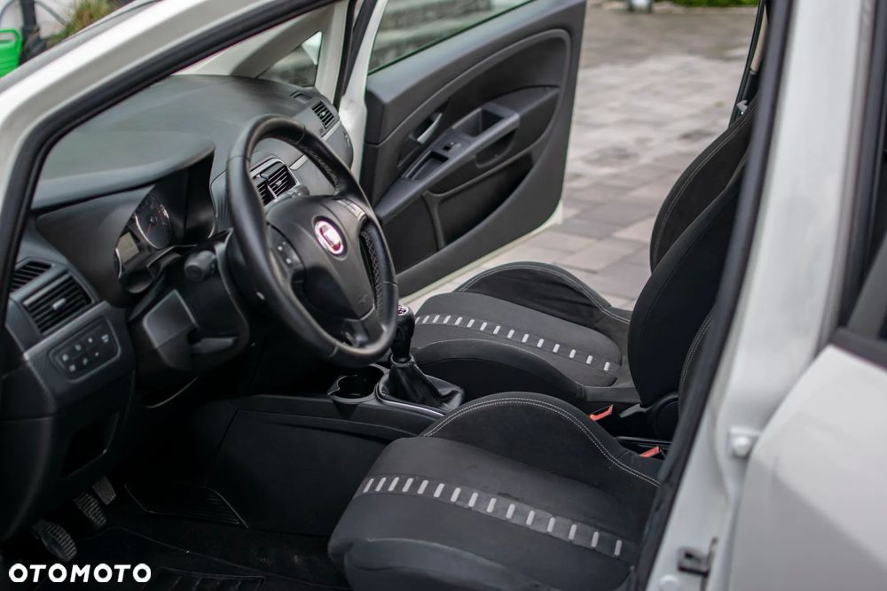 Fiat Grande Punto 1.4T-Jet Sport - 35