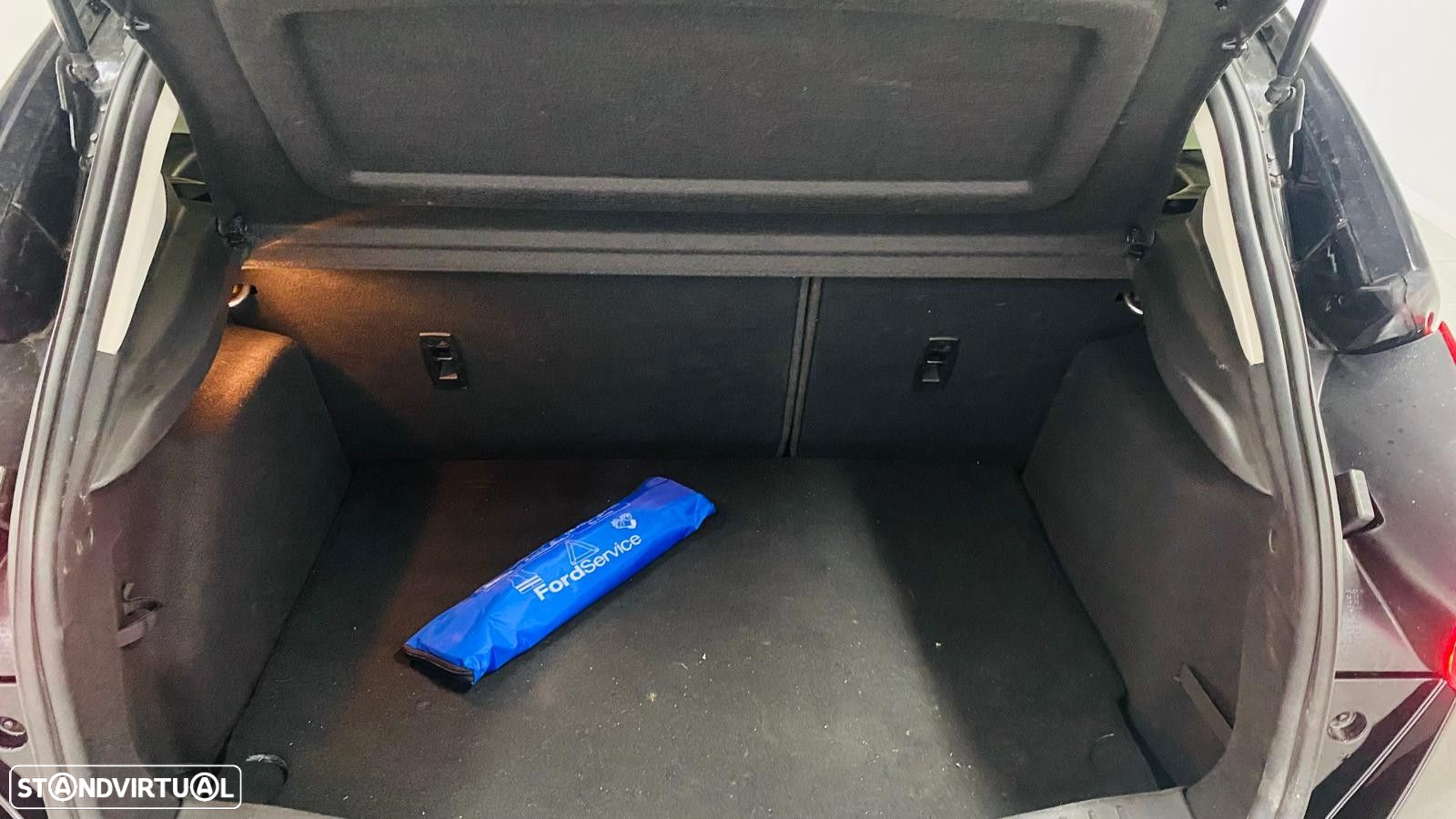 Ford Focus 1.0 EcoBoost Titanium - 14