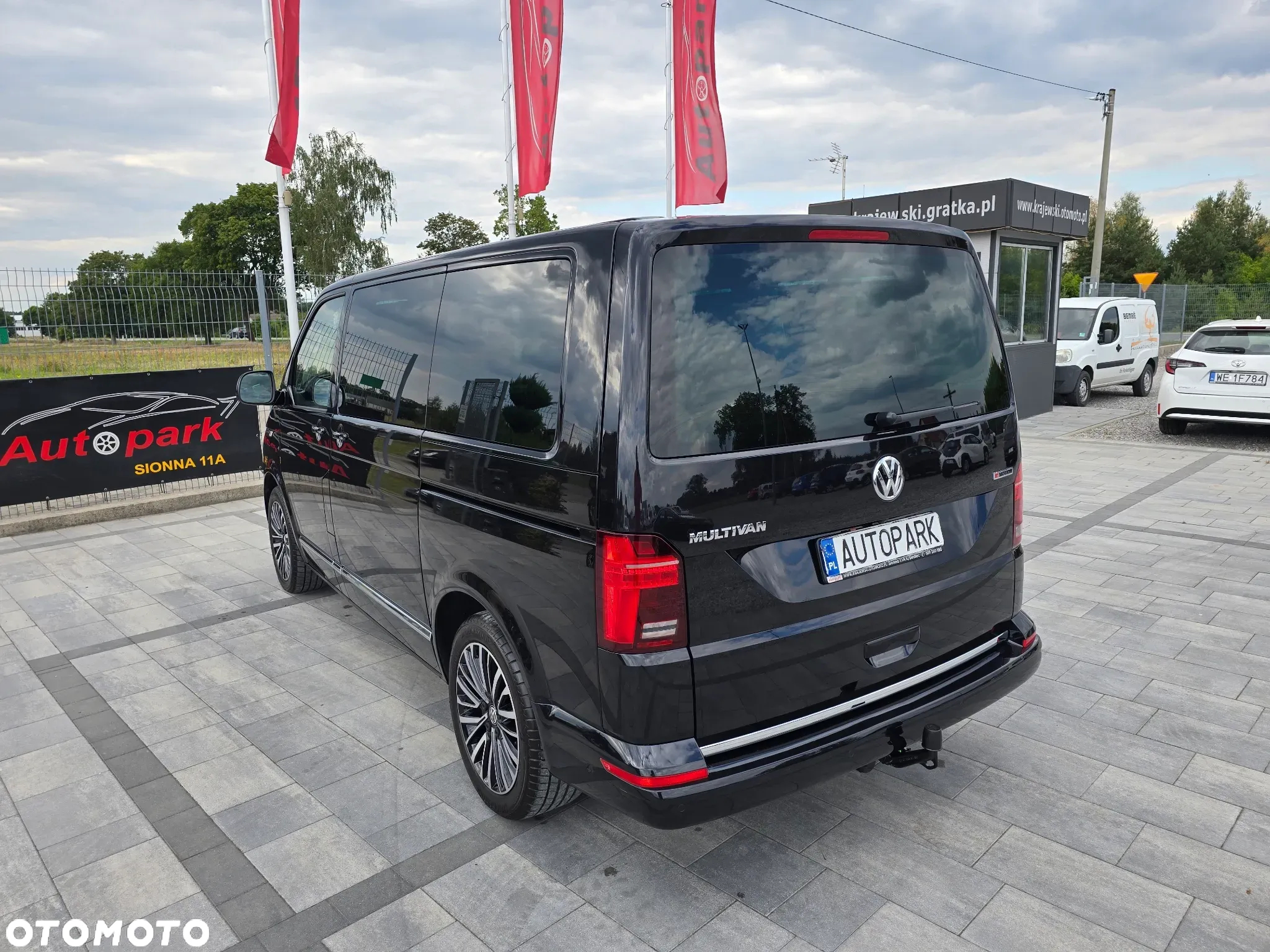 Volkswagen Multivan 6.1 2.0 TDI L1 Highline 4Motion DSG - 14